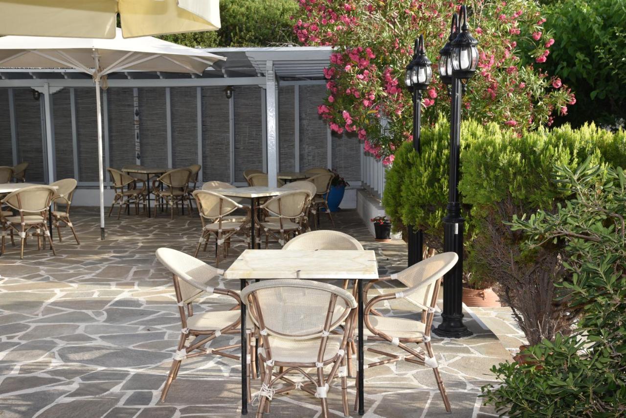 Cavo D'Oro Hotel Batsi  Exterior photo