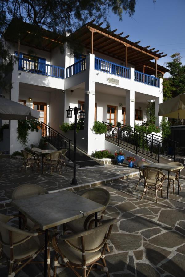 Cavo D'Oro Hotel Batsi  Exterior photo